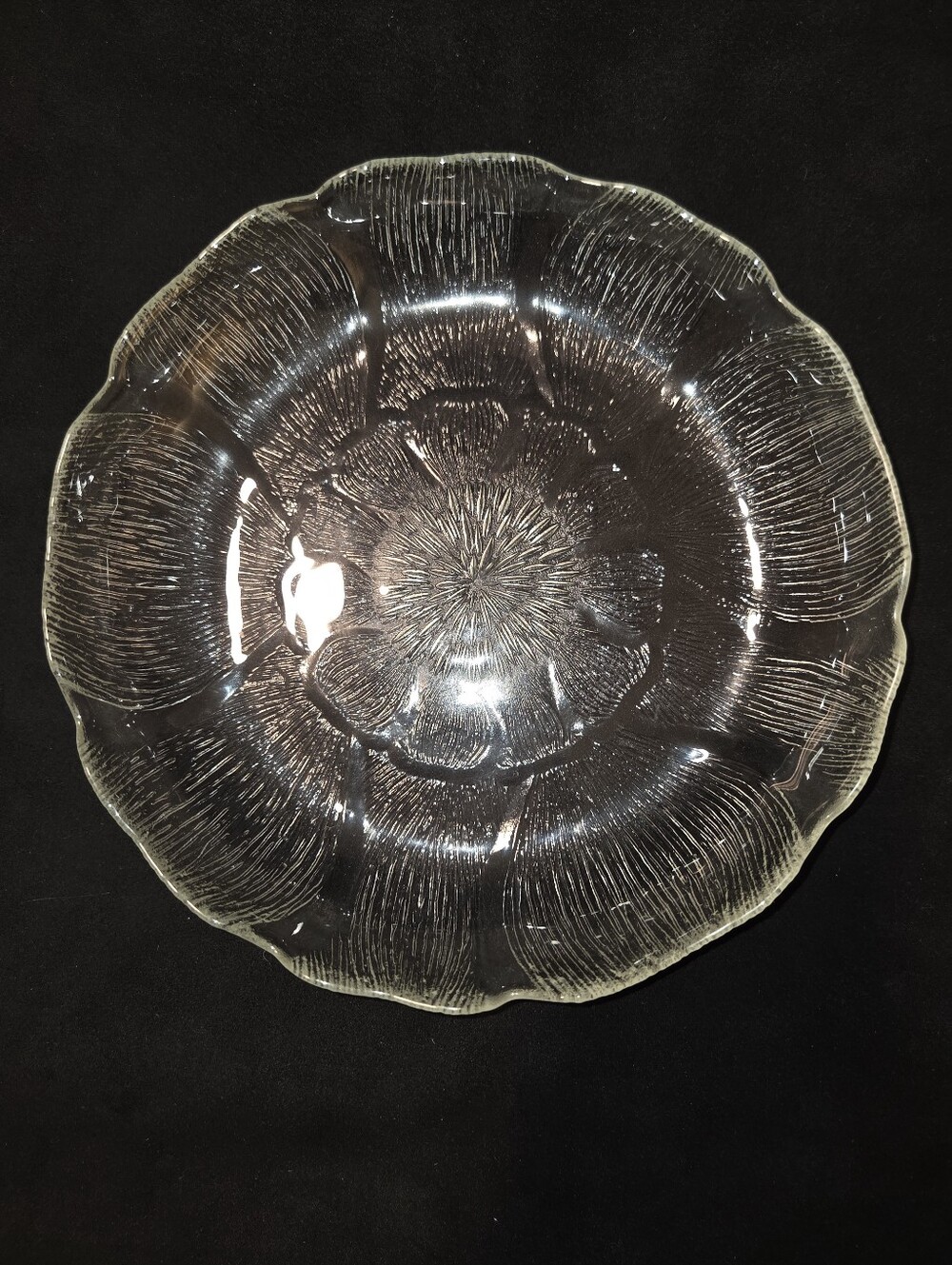 Vintage French Arcoroc Fleur Design 8" Bowl c1970's